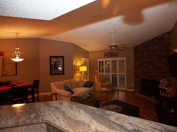 2nd image of 7620 W Baymeadows Cir #2236