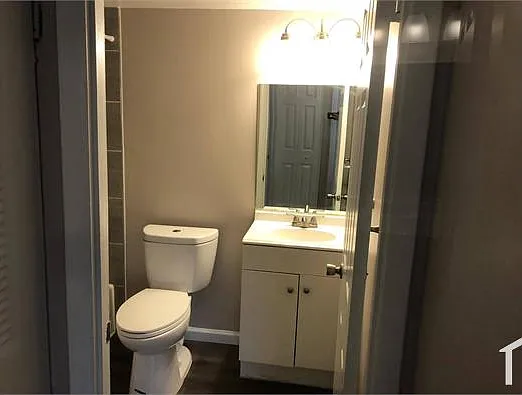 4304 Seminole Ave — Photo 10