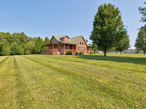 2nd image of 3270 Osborne Rd