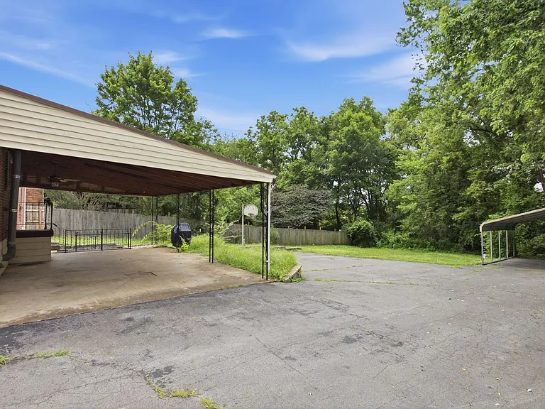 2923 Dunmore Dr — Photo 29