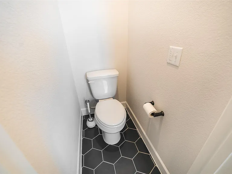4108 Margarita St — Photo 33
