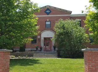 93-306 Maple St, Glens Falls, NY 12801