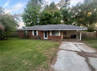 203 Madeline St, Tallulah, LA 71282