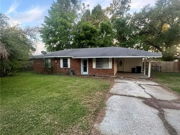 203 Madeline St, Tallulah, LA 71282