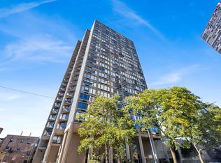5320 N Sheridan Rd APT 1504, Chicago, IL 60640