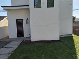 1162 W Adams Blvd, Los Angeles, CA 90007