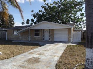 4742 Darlington Rd, Holiday, FL 34690