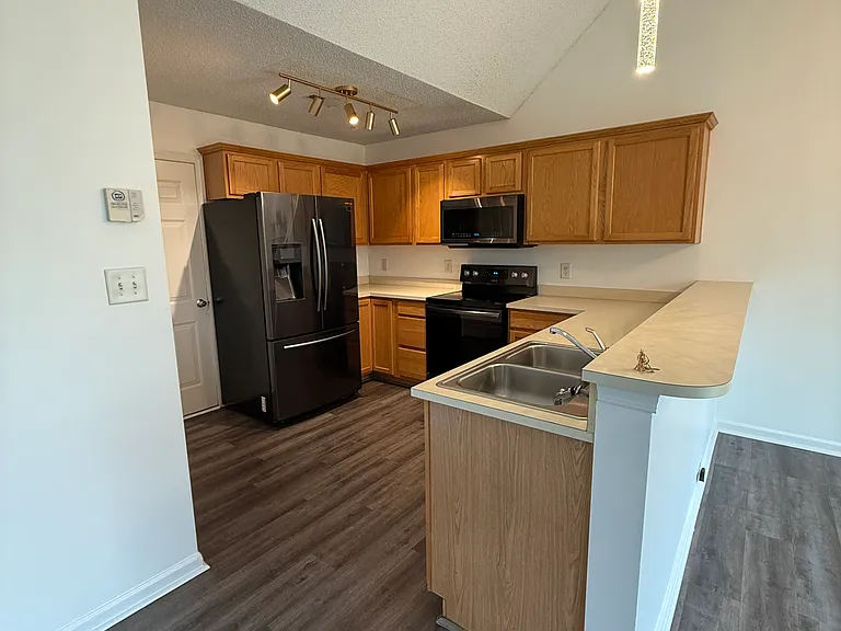 5818 Briggs Dr — Photo 9