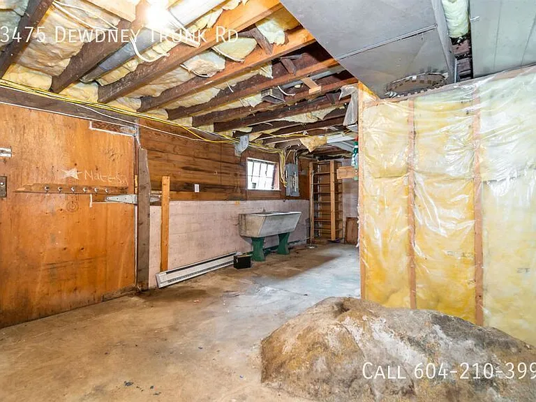 33475 Dewdney Trunk Rd — Photo 25