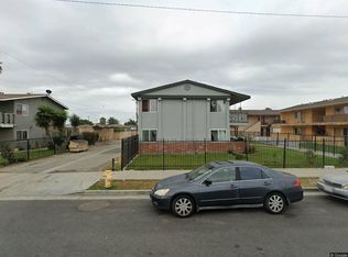 820 W Cedar Ct APT B, Oxnard, CA 93033