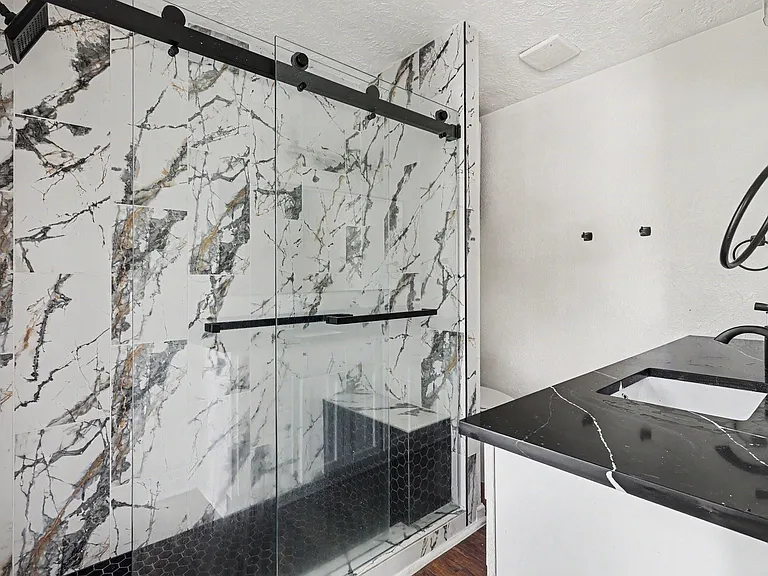 2430 Summer Spring Dr — Photo 17