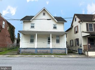 8 E Elger St, Union Bridge, MD 21791