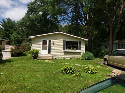 991 N Park St, Highland, MI, 48356