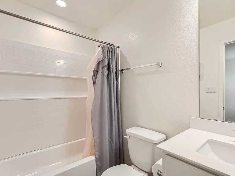 2110 Goji Ln — Photo 18