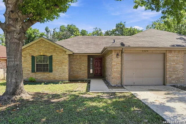 1320 Summerwood Dr
