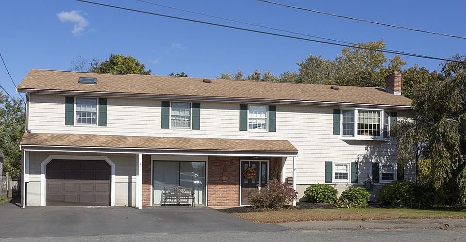 1st image of 5 Brentwood Ave