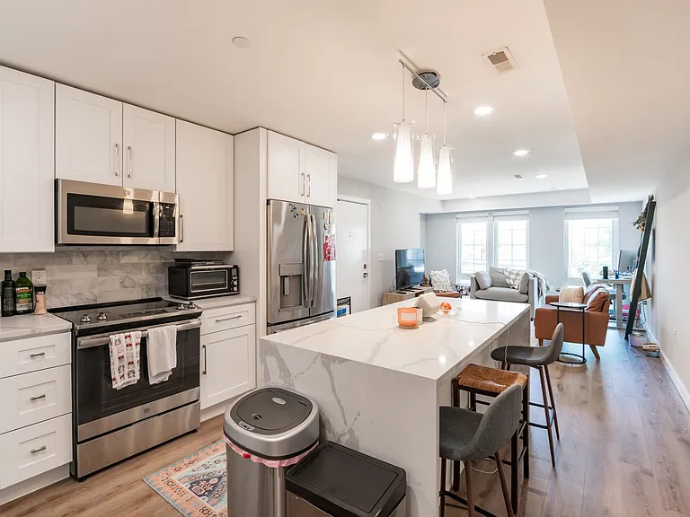 745 N 20th Street — Photo 5