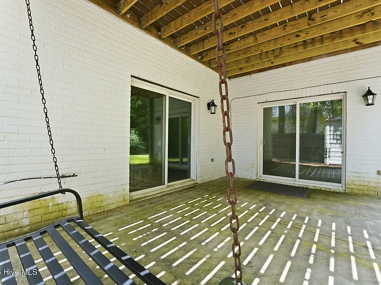 25 Kingswood Cir — Photo 49