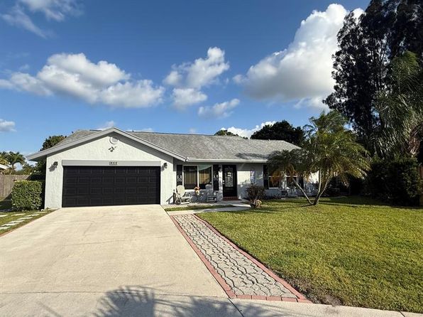 506 NW 6th Way