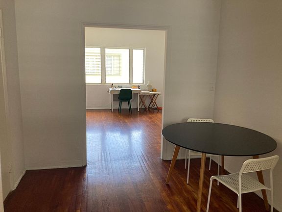 3rd image of 1528 Meridian Ave APT 8