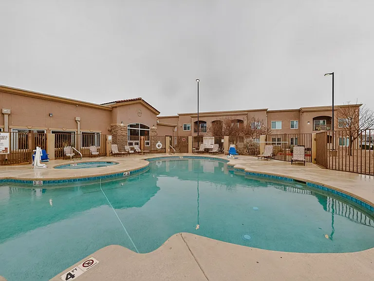 Spring River Pool & Spa