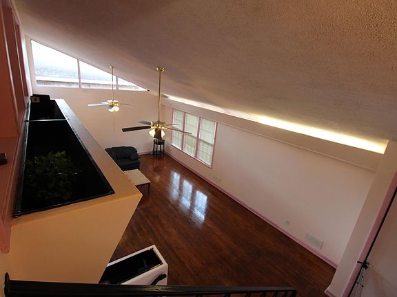 4th image of 1220 Kilby Ter