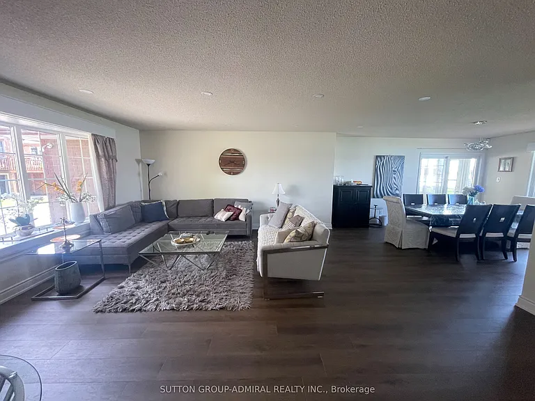 162 Bayshore Dr — Photo 16