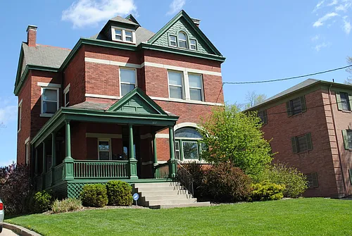 2812 Erie Photo 1