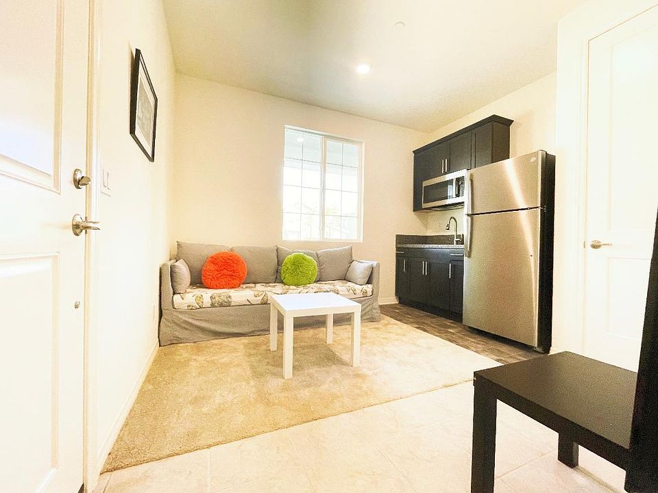 1st image of 4882 Jordan Ave #B