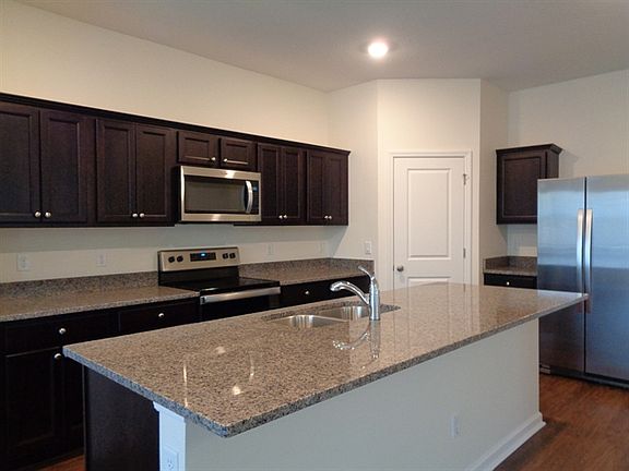 3rd image of 11505 Pace Bend Ct