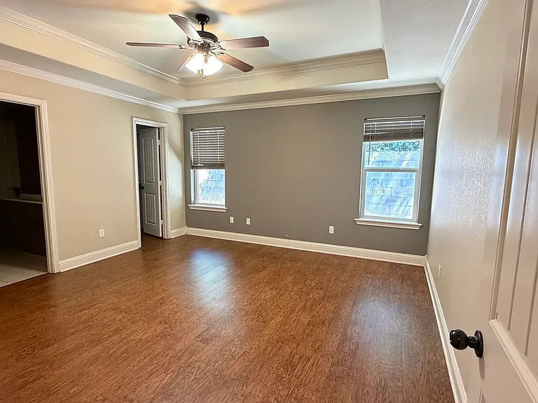 113 Falcon Way — Photo 5