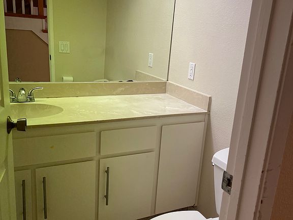 3rd image of 5801 Barnswell Way