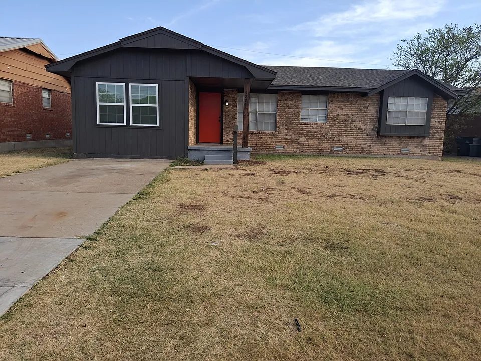 4224 SW Summit Ave