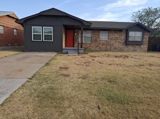 4224 SW Summit Ave, Lawton, OK 73505
