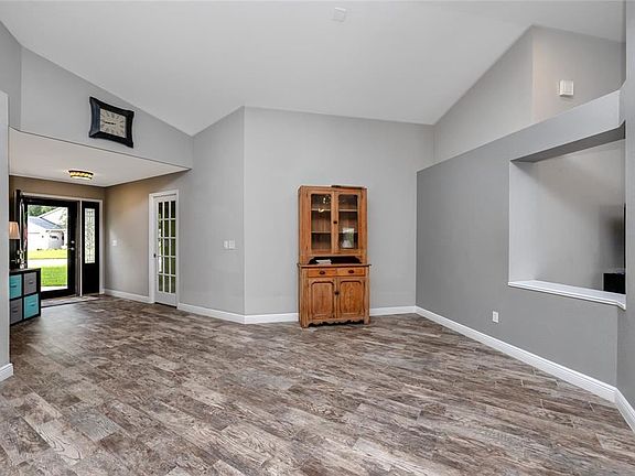 2nd image of 1210 Mistwood Dr