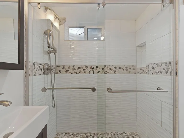 8111 E Briarwood Blvd — Photo 26