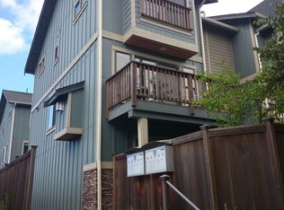 3819 California Ave SW APT D, Seattle, WA 98116