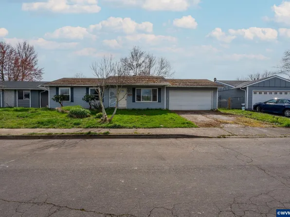 4658 Squire Ct NE, Salem, OR 97301