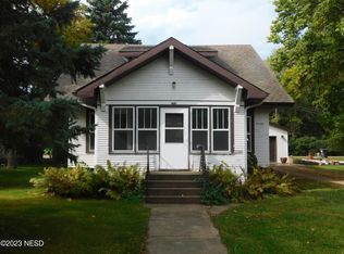 112 S Commercial St, Clark, SD 57225