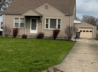 1562 Medford Ave, Poland, OH