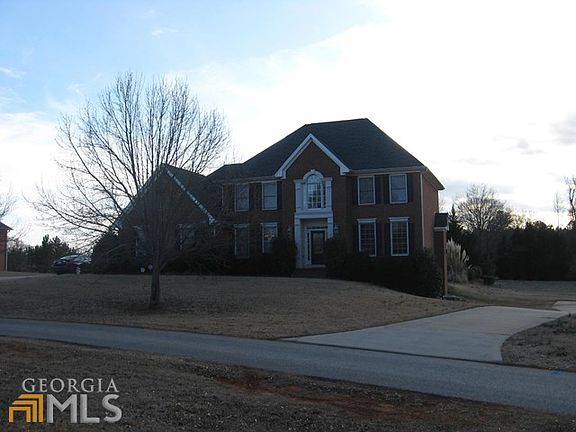 2nd image of 144 Orchard Park Dr