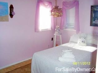 10720 Ohio St, Shirley, IL 61772