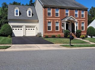 9804 Kerries Ct, Perry Hall, MD 21128