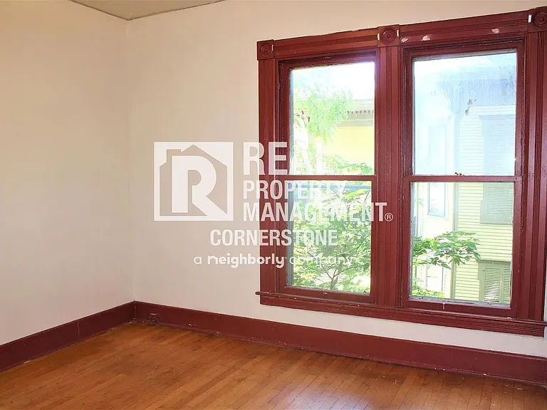 808 W Kalamazoo Ave — Photo 41