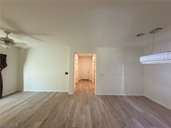 5th image of 4208 Autumndale Ave