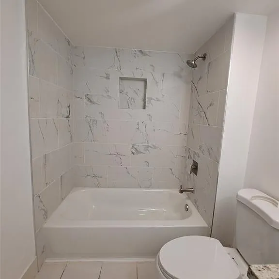 8000 Fairview Dr #110 — Photo 4