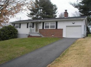 441 Shawnee Rd, Bristol, VA 24201