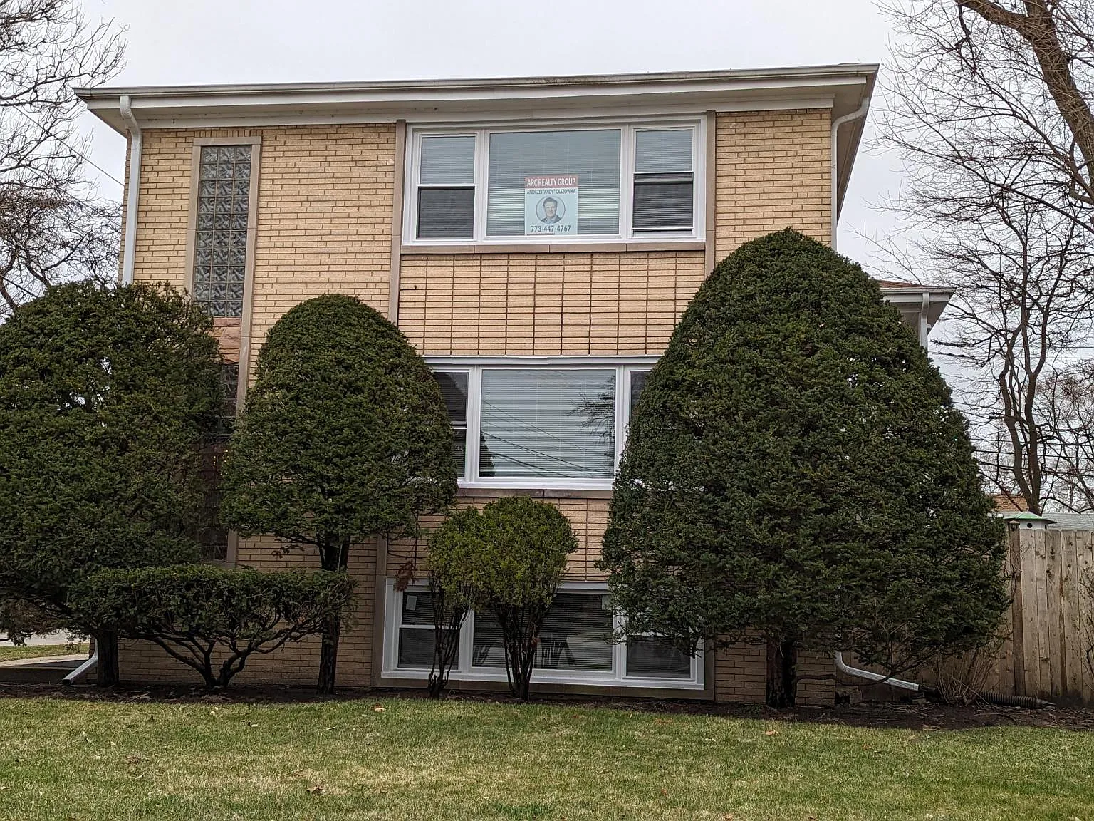 3 bed, 1700 sqft, $2,700 — Photo 1
