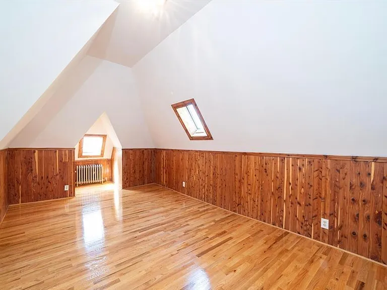 Darwood Pl — Photo 21