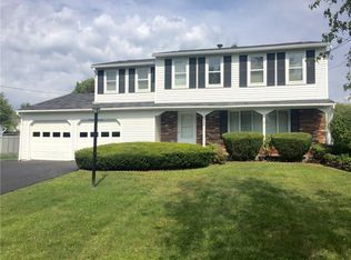 5337 Amalfi Dr, Clay, NY 13041